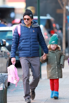 New York, NY  - Bradley Cooper is on daddy duties as he picks up his daughter Lea up from school in NYC. The lovely father-daughter duo are all dressed up for the cold weather keeping warm during their stroll.
Pictured: Bradley Cooper, Lea De Seine Shayk 
BACKGRID USA 13 DECEMBER 2022 
BYLINE MUST READ: T.JACKSON / BACKGRID
USA: +1 310 798 9111 / usasales@backgrid.com
UK: +44 208 344 2007 / uksales@backgrid.com
*UK Clients - Pictures Containing ChildrenPlease Pixelate Face Prior To Publication*
